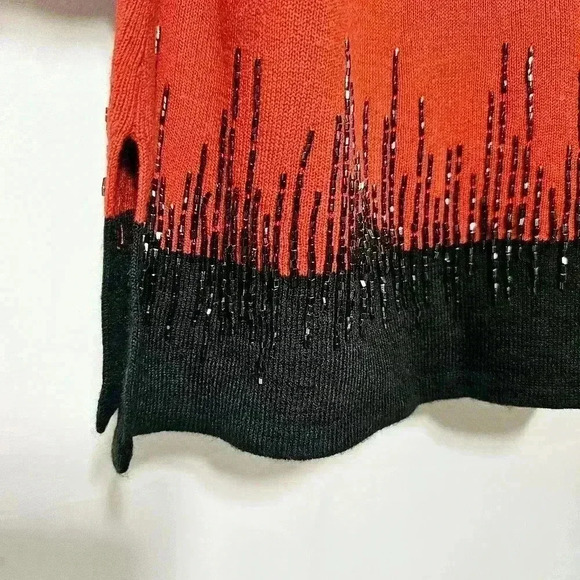 🛑NWT Victor Costa Occasion Womens Red Black Acrylic Beaded Knit Sweater Size 1X - Picture 4 of 6